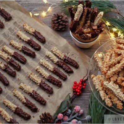 german, spritz, cookies, classic, traditional, christmas, recipe, pine, light, baked, easy, pinecone