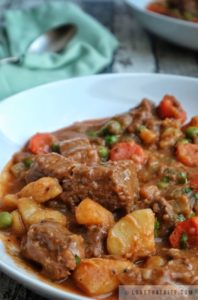 beef, stew, recipe, tasty, delicious, hearty, hot, peas, carrots, celery, potatoes, vegetables, gravy, brown, sauce, slow-cooker, lovethatbite