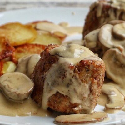 creamy, mushroom, sauce, white, pork, medallion, steak, tenderloin, potatoes, serve, close-up, recipe, tasty, delicious, cooking, how-to, make