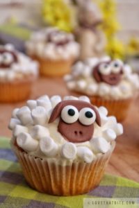 sheep, cupcakes, easter, recipes, marshmallow, cute, adorable, shaun the sheep, sheeps, baking, delicious